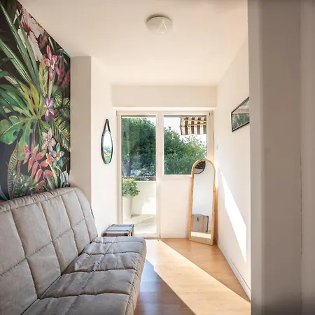 דירה Chateau De La - 2 Avec Terrasse, Climatisation, Parking Prive Securise - A 100m Des Plages